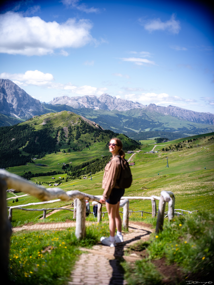 Photos from a trip through Italy in Summer of 2023. Locations include Rome, Florence, Tuscany, Castello di Bossi in Chianti, Siena, San Gimignano, Sirmione on Lake Garda, Bologna, Gudon, Italian Dolomites, Seceda, Cadini di Misurina, and Venice.